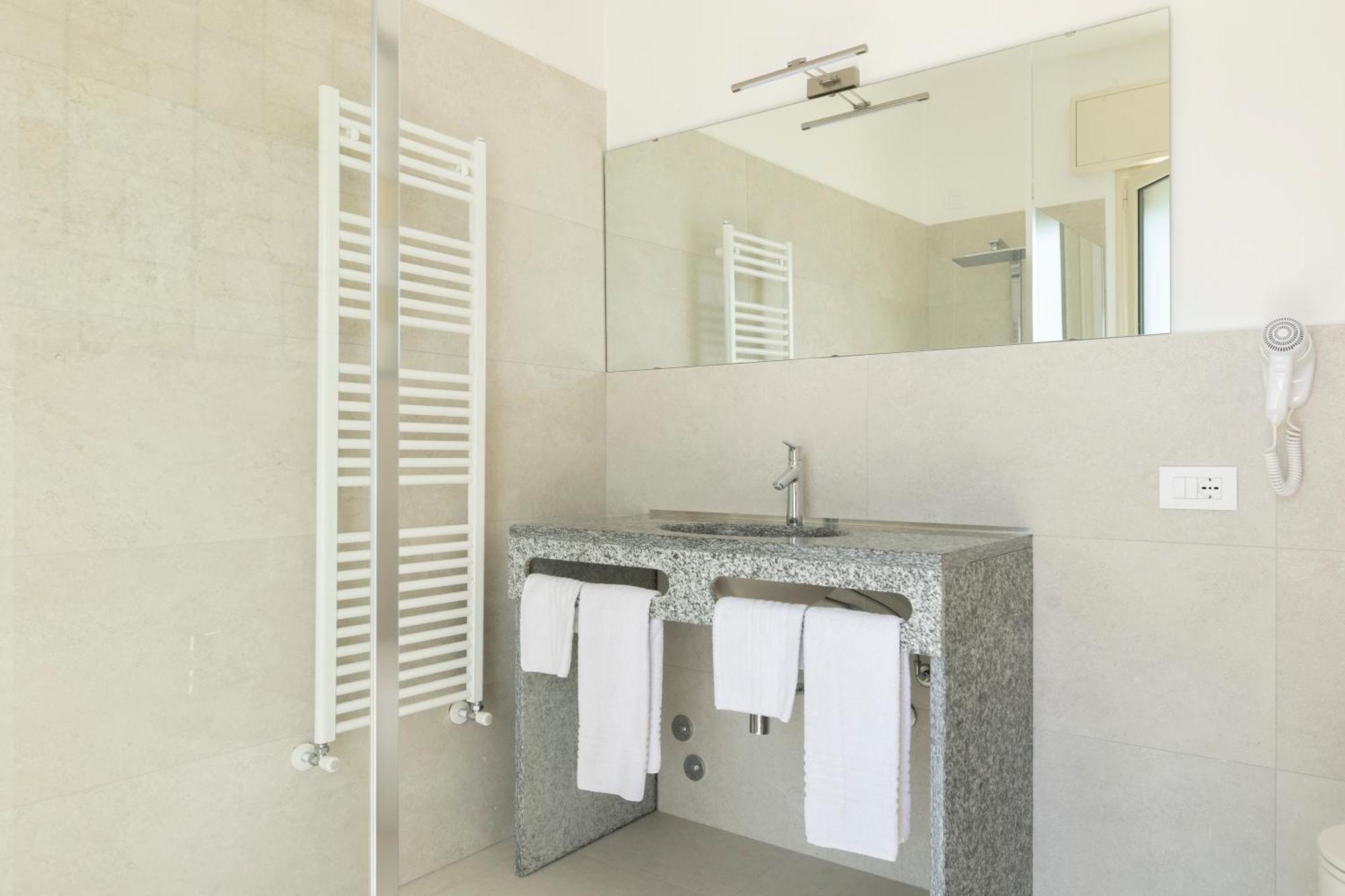 Jasmin Charme Hotel Diano Marina Ngoại thất bức ảnh